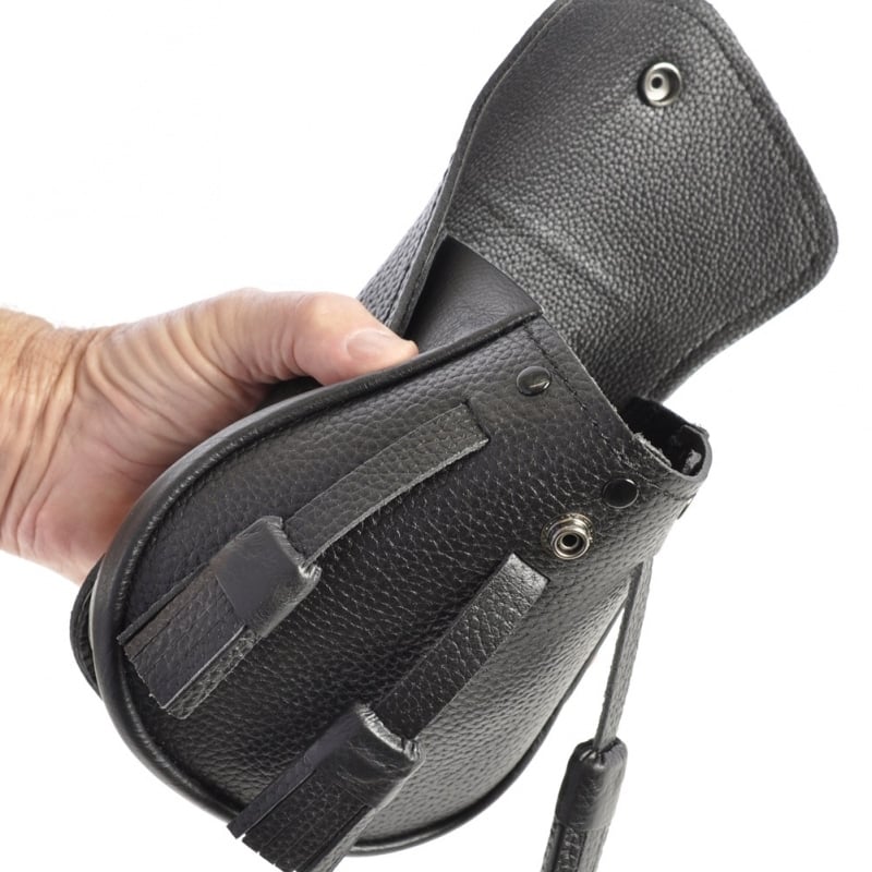 Highlander Black Leather Sporran - Image 2