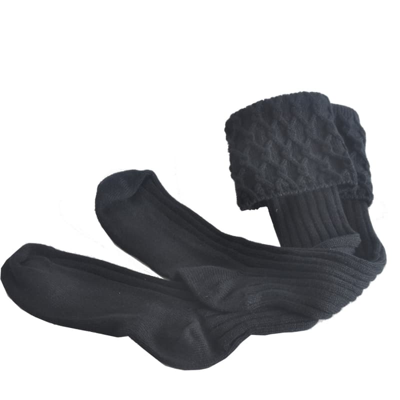 Deluxe Black Cable Knit Kilt Hose - Image 3